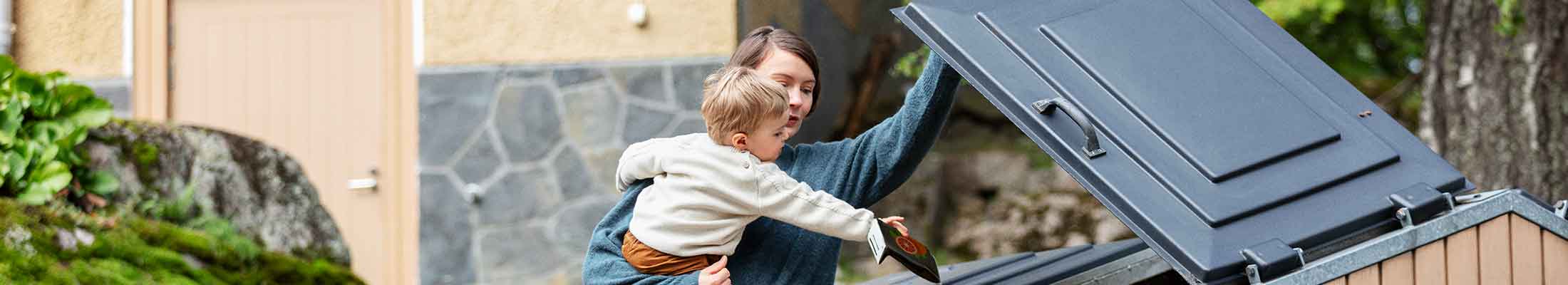 Recycling with child
