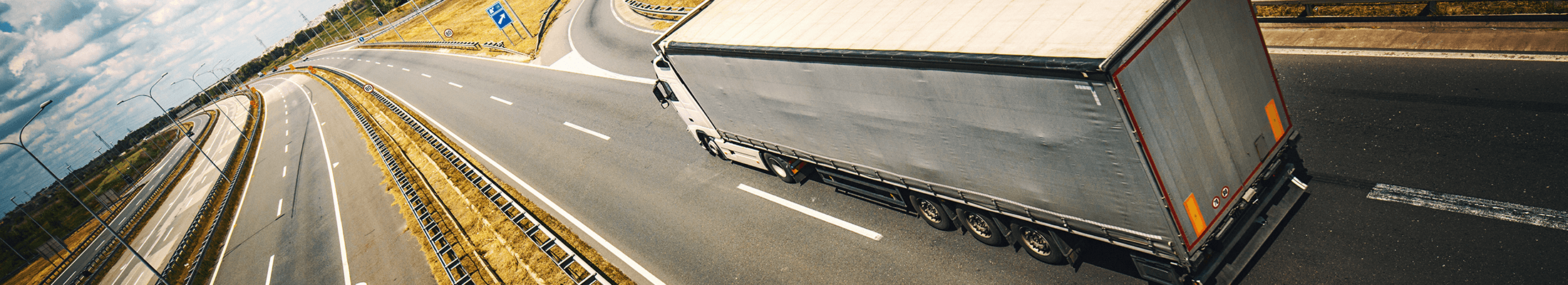 logistics truck hero